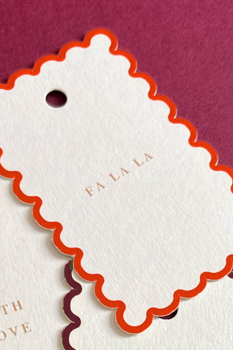 Christmas scallop gift tag