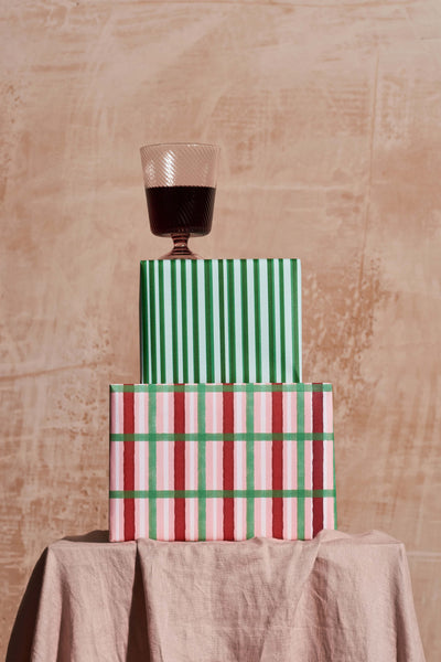 Wrapping paper green stripes