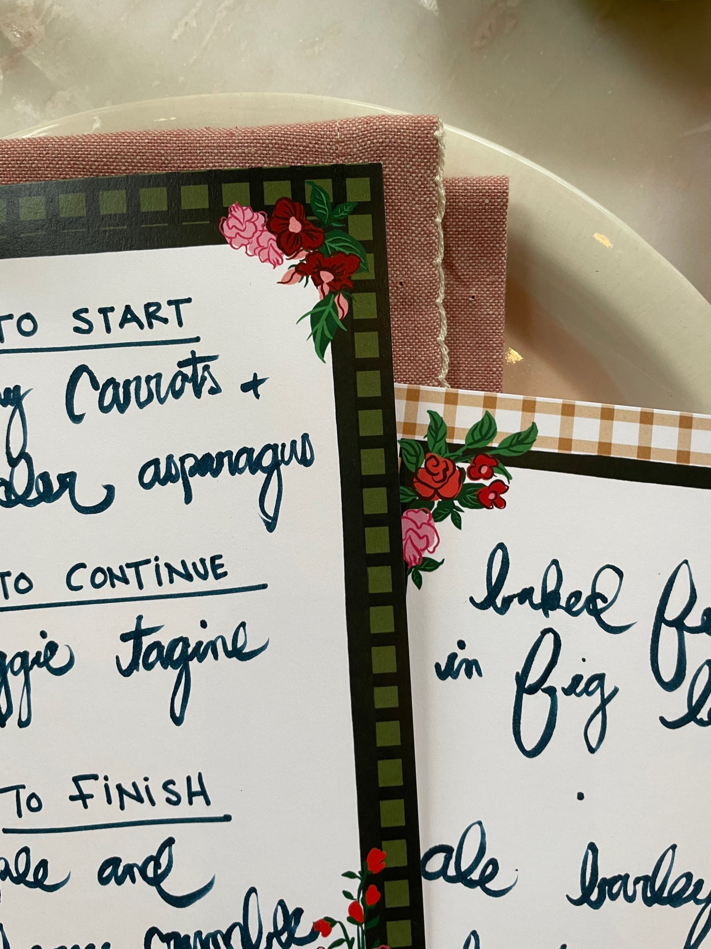 Winter floral retro style blank menu cards